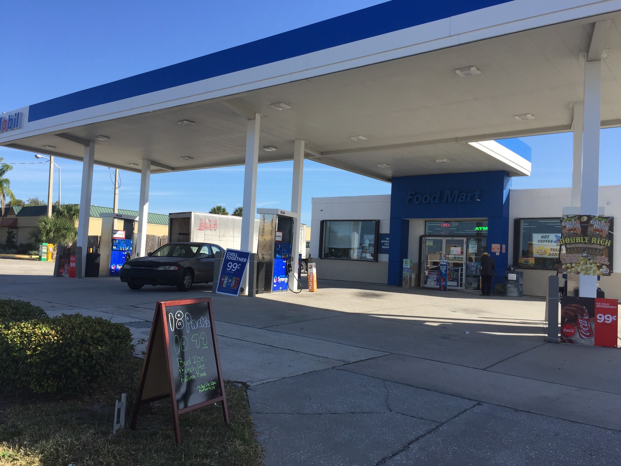 (SELLER FINANCING AVAILABLE)- WINTER HAVEN GAS STATION FOR SALE! (OWNER/USER)
